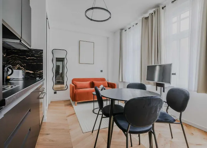 Elegant Apartment - 1Bd-2P - Pantheon